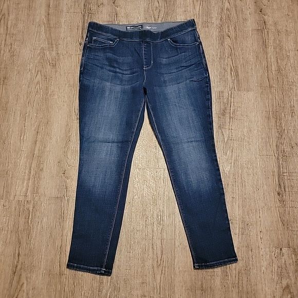 Lee Women's Straight Leg Jeans - Dark Blue - Picture 2 of 7